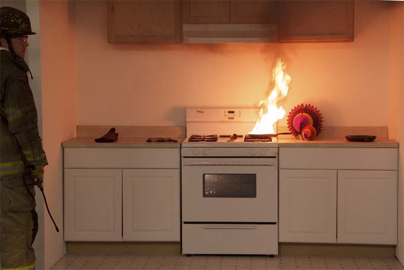 “Stand By Your Pan” Cook Safely This Thanksgiving to Prevent Kitchen